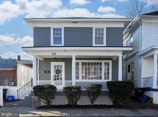 111 W Monmouth St, Winchester, VA 22601