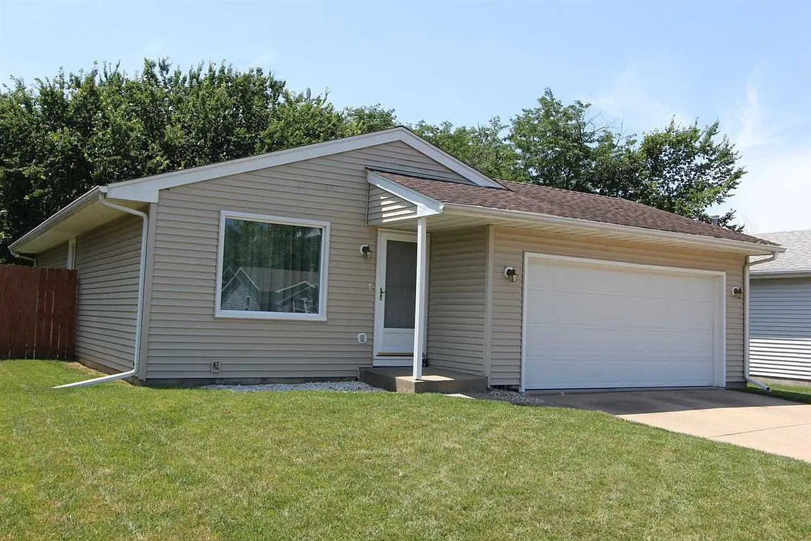 4520 W Rockwell Dr photo 1