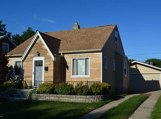 22348 Hayes Rd, Eastpointe, MI 48021