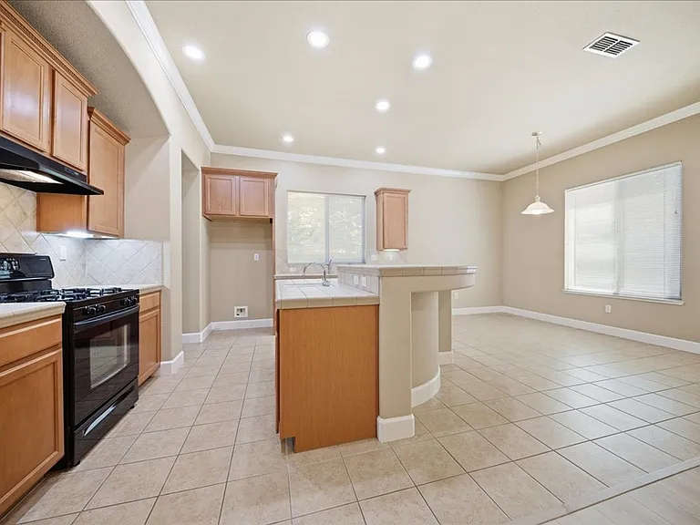 4319 Cadee Ct — Photo 13