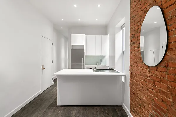 Rented by Compass | media 8