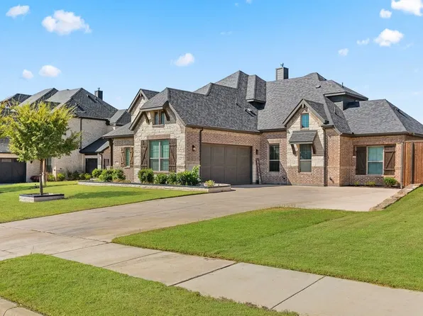 1218 Woodside Dr, Mansfield, TX 76063