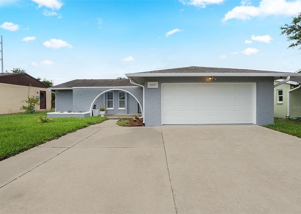 1st image of 5019 Larch Ln