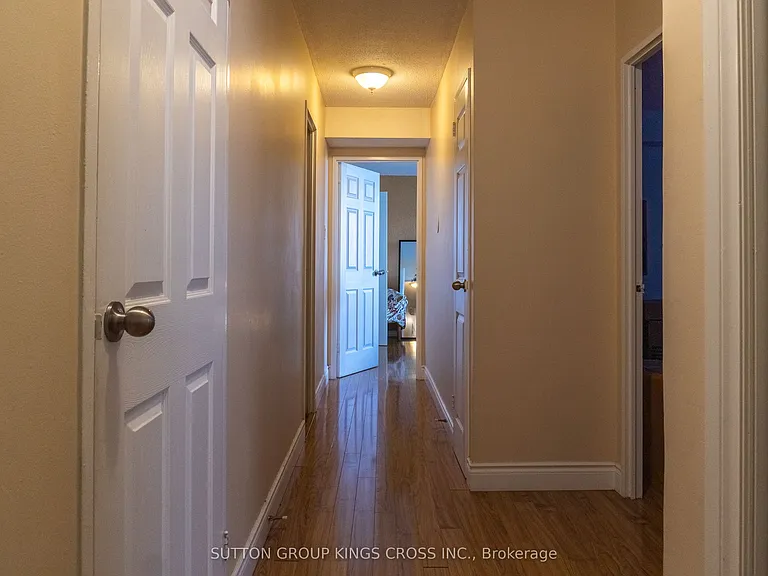 25 Kensington Rd #1007 — Photo 6