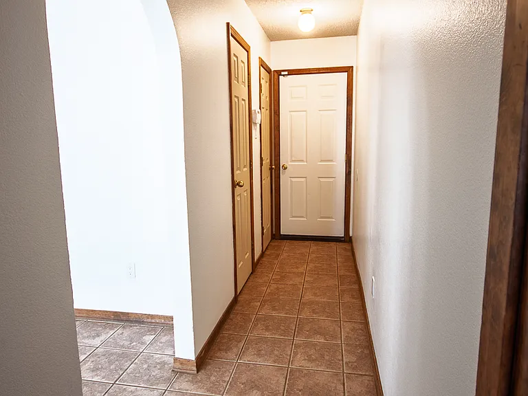 421 Chanticleer Pl — Photo 11
