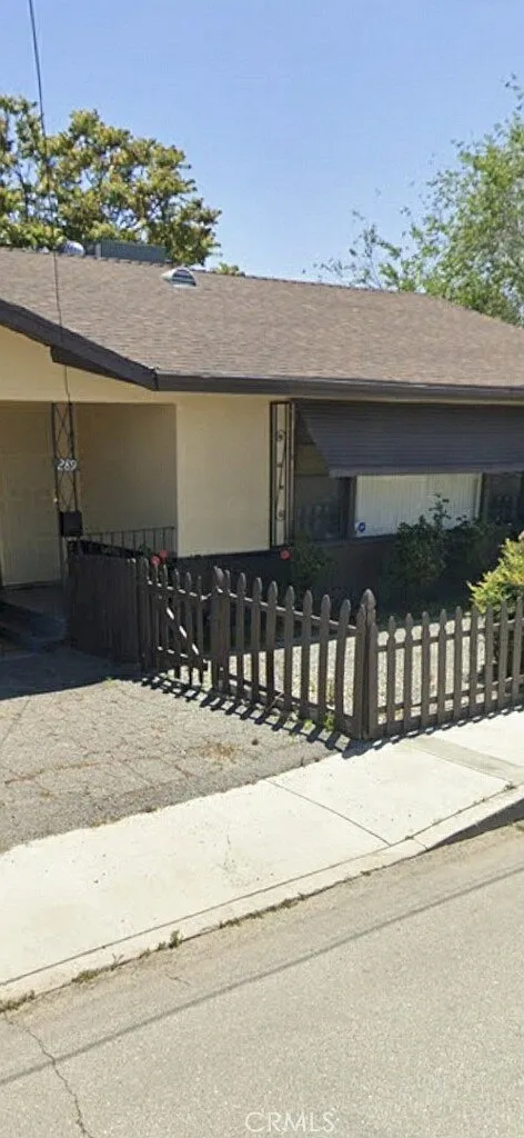 2 bed, 900 sqft, $1,750 — Photo 3