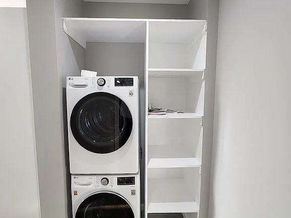 5th image of 3340 Fort Independence St #44A