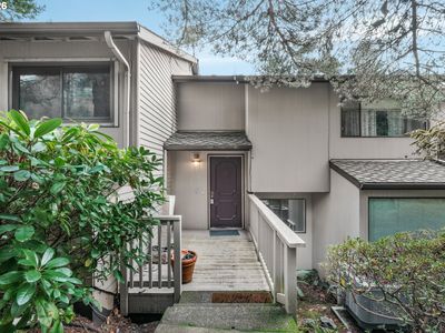 3101 McNary Pkwy APT 11, Lake Oswego, OR, 97035