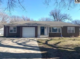 302 N Reno St, Haven, KS 67543