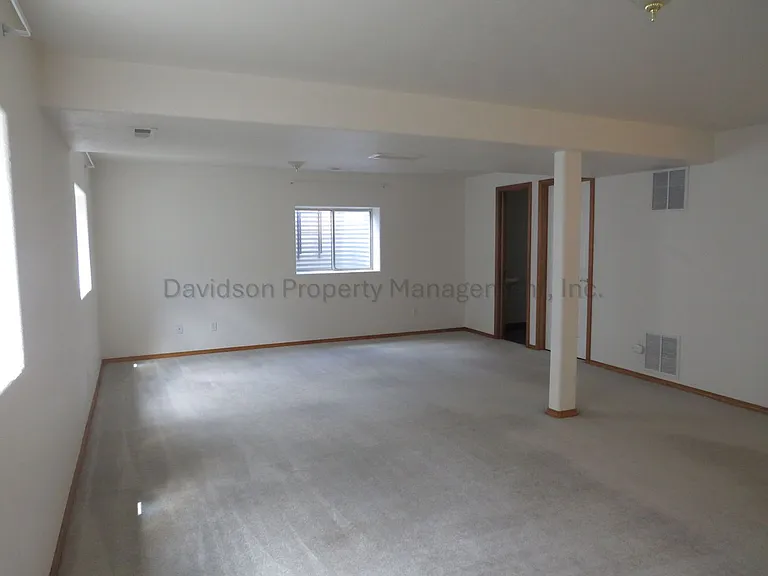 15485 Curwood Dr — Photo 16