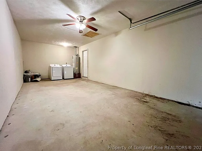 715 Ashburton Dr — Photo 28
