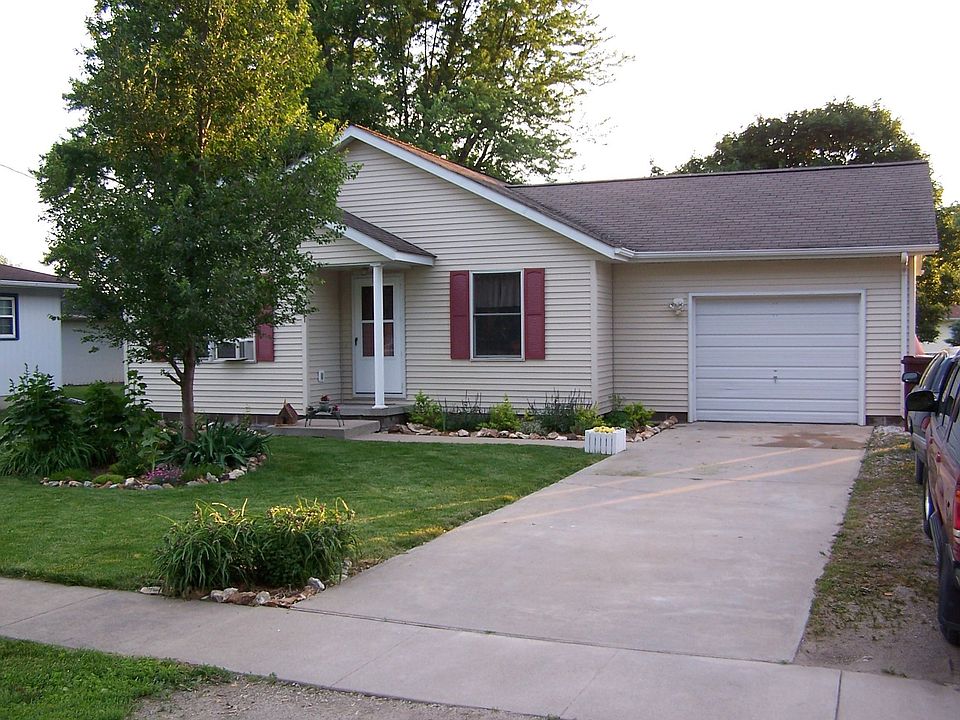 341 S. Walnut - Fremont, IA