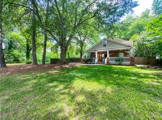 1497 Columbia Dr, Decatur, GA 30032