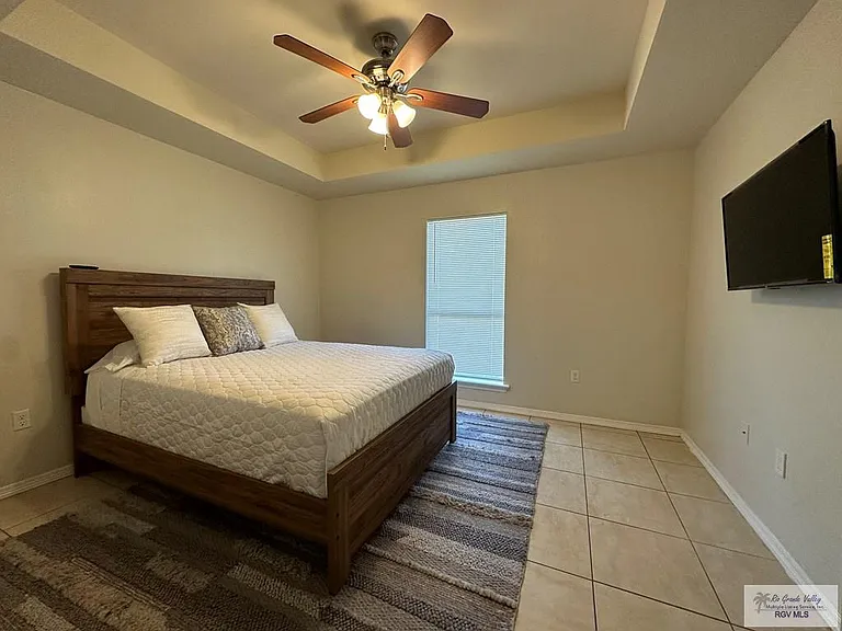 2000 Westminster Cir #2048 — Photo 8