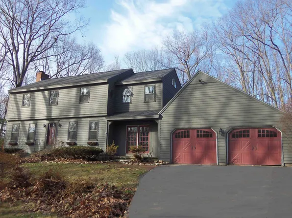 52 Ministerial Branch, Bedford, NH 03110