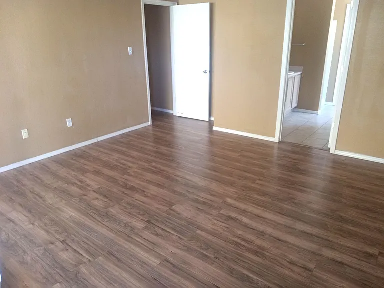 10636 Rigoletto Dr NW — Photo 9