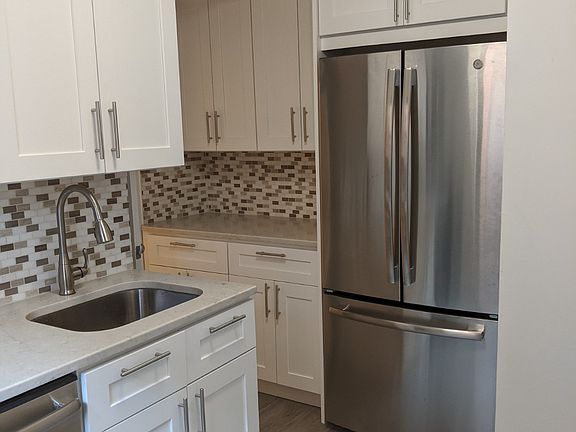 3rd image of 13915 83rd Ave APT 611