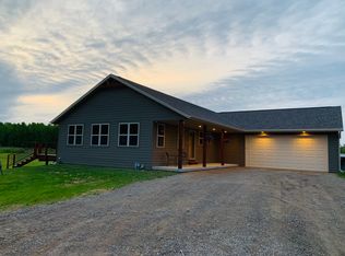 1917 Safian Rd, Krakow, WI 54137