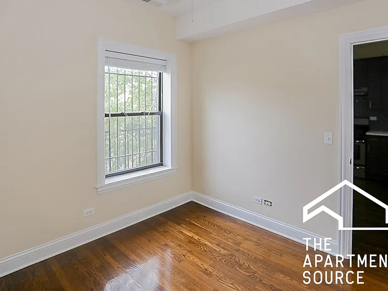 3707 N Wilton Ave #3 — Photo 7