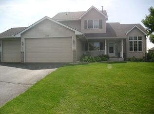 13241 Oakwood Dr, Rogers, MN 55374