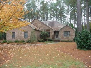 1326 Pine Valley Dr, New Bern, NC 28562