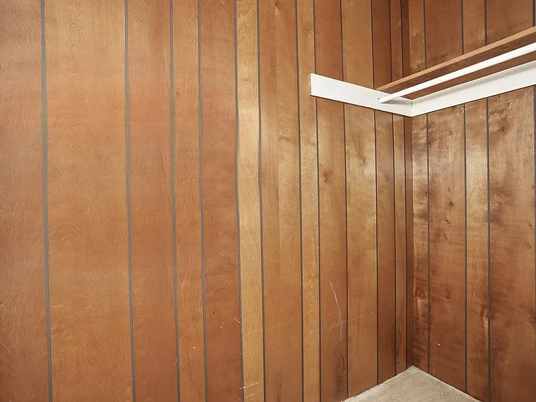 Walk in closet