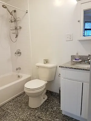 Rented by Avenue Sotheby's International Realty | media 7