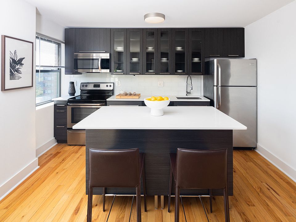 Rittenhouse Hill 1 Bedroom Kitchen