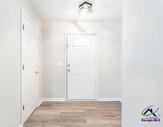 127 Grove Ln — Photo 11