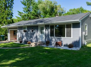 653 Union St, Manawa, WI 54949