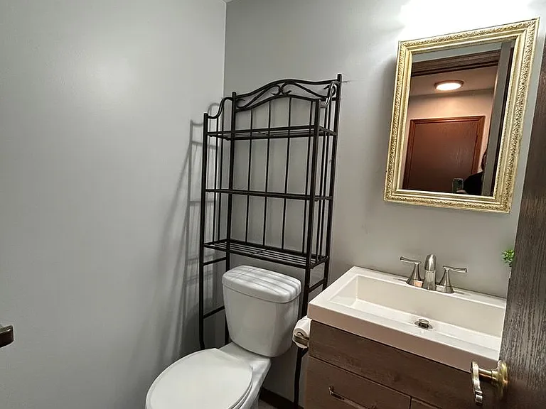 8659 Groveside Dr — Photo 34