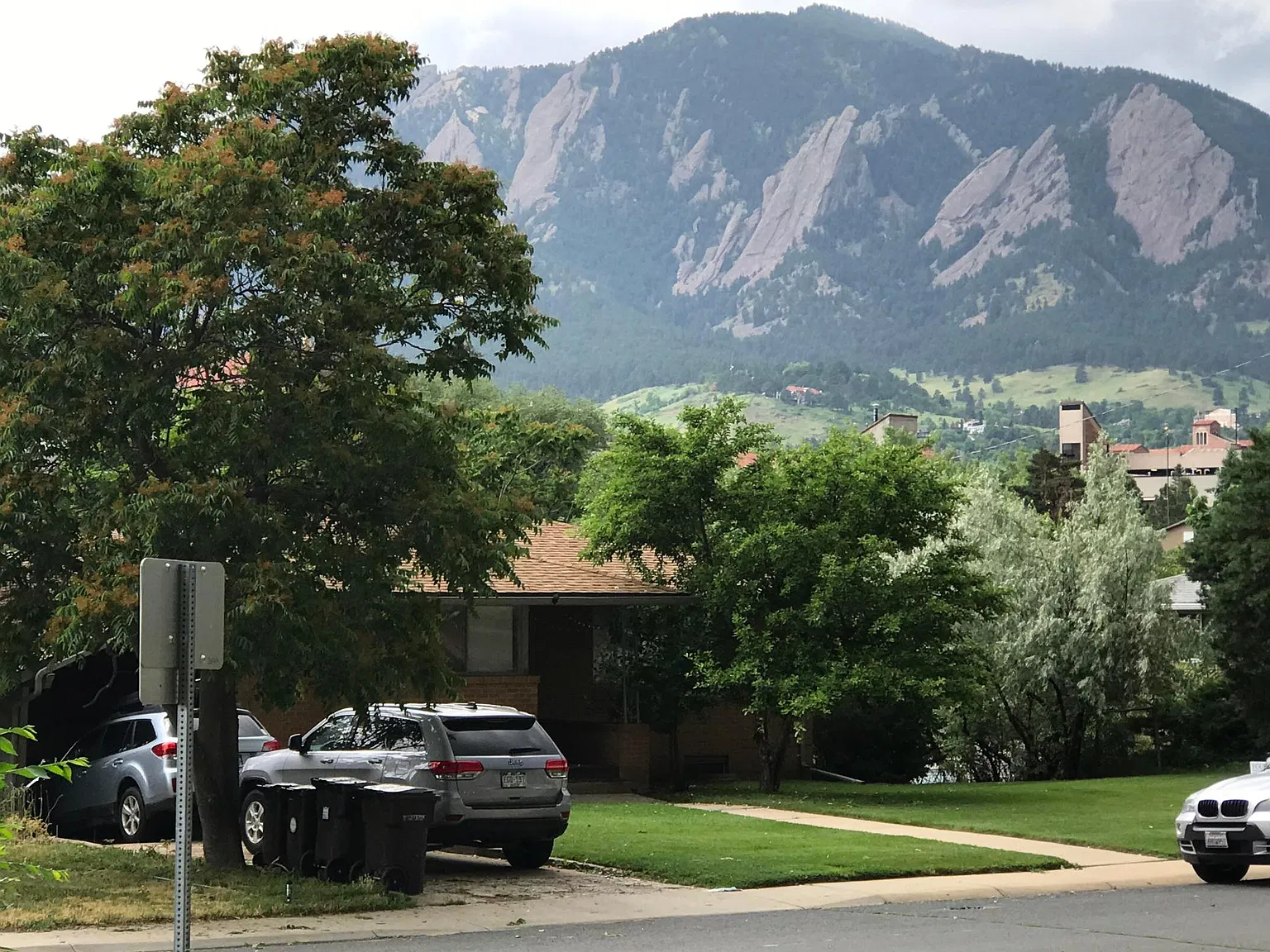 7 bed, 2250 sqft, $10,675 — Photo 3