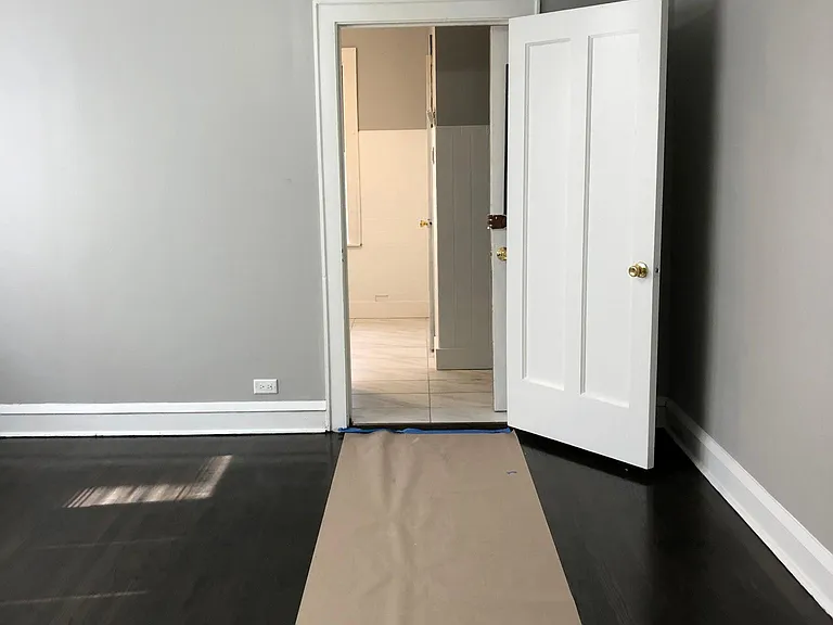 1618 N Tripp Ave #2 — Photo 2