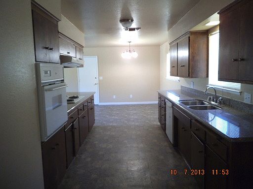 3rd image of 7104 32nd St