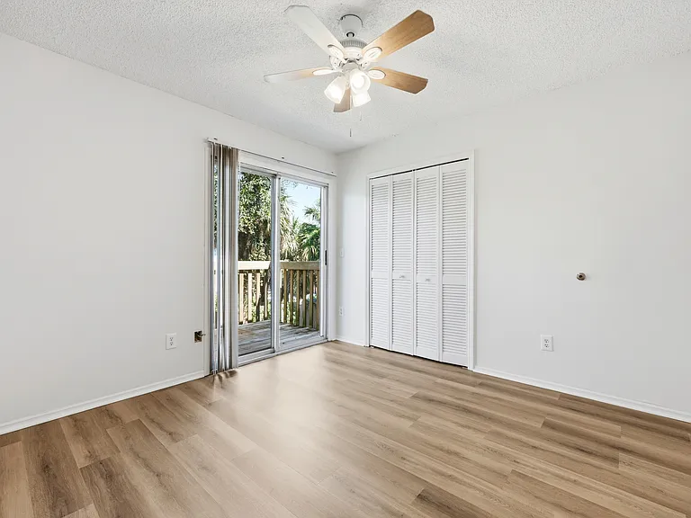 2208 Marsh Point Rd #2208 — Photo 16