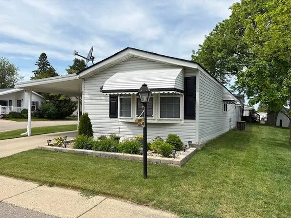 28 Quail St, Rochester, MI 48309