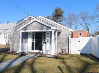 848 Washington St, Weymouth, MA 02189