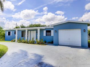 13620 Monroe St, Miami, FL 33176