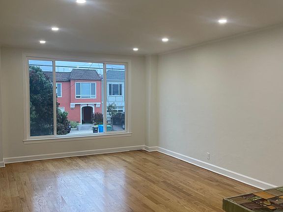 4th image of 2075 45th Ave