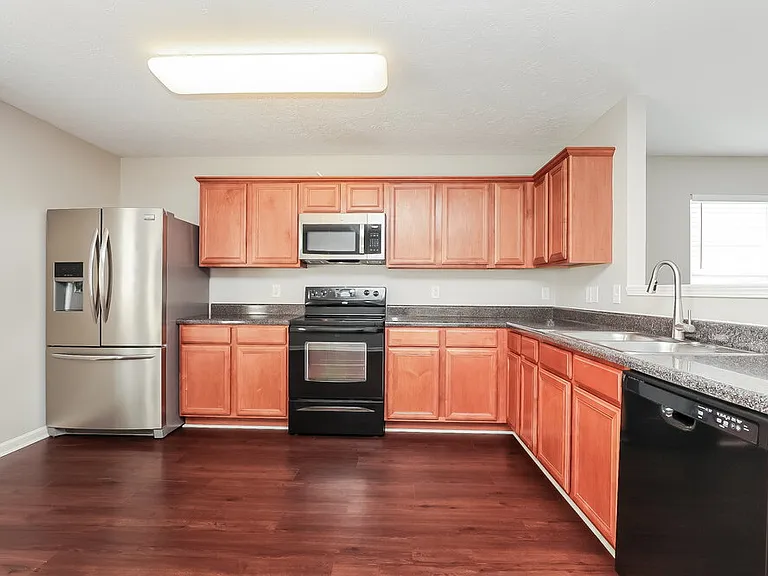 3618 Blaze Dr — Photo 8