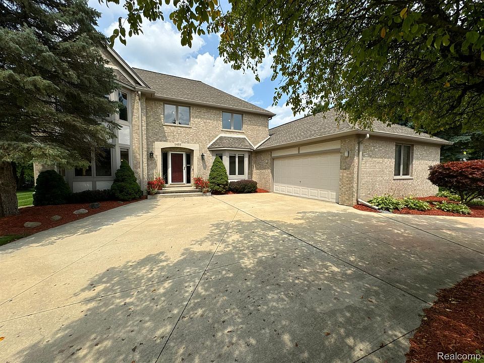 1st image of 1488 Waverly Dr