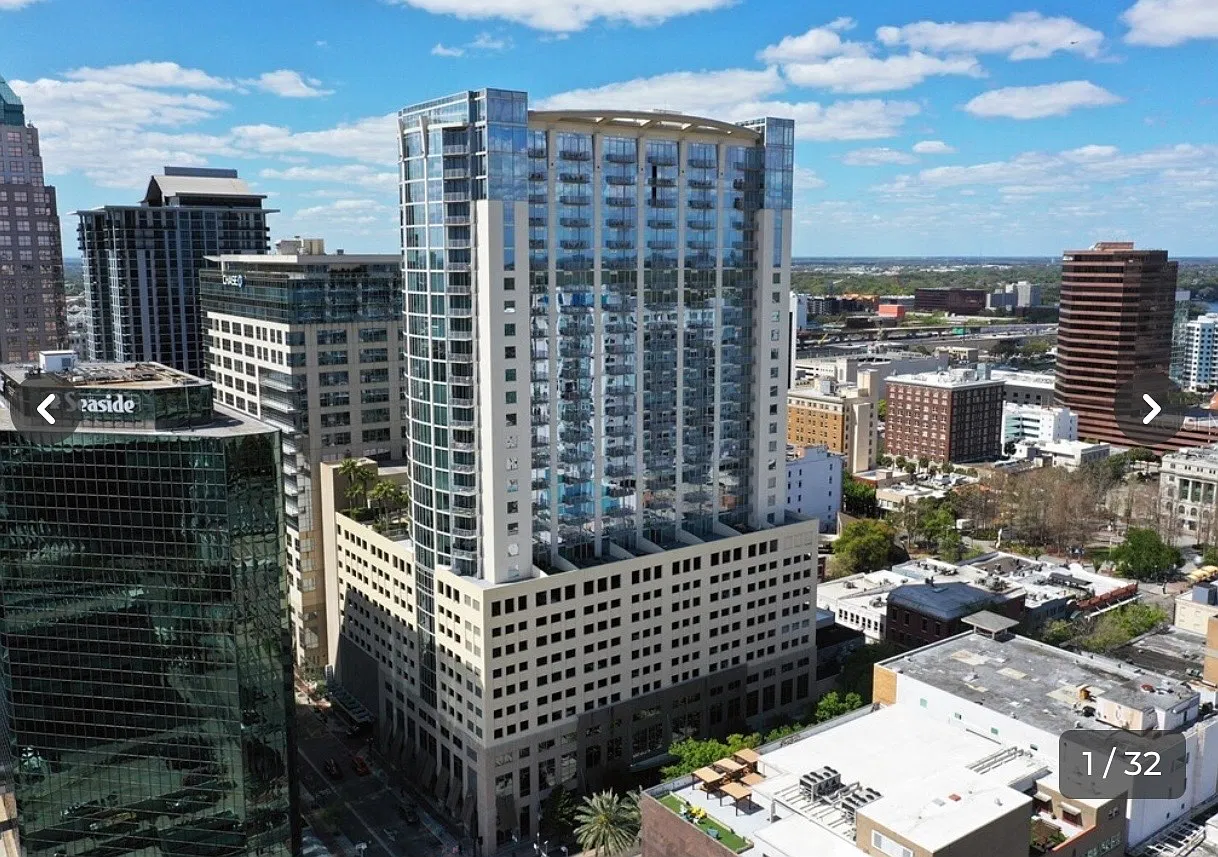 1 bed, 862 sqft, $2,350 — Photo 1