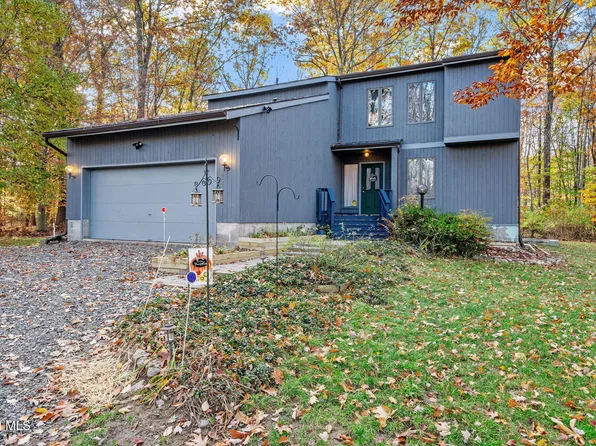 272 Moe Road, Clifton Park, NY 12065