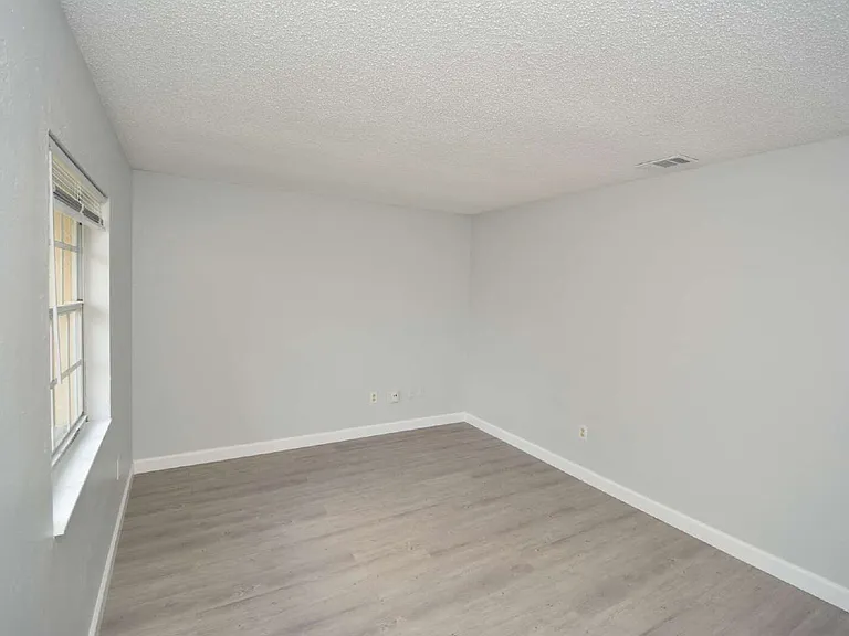 23 Westrock Ln — Photo 26