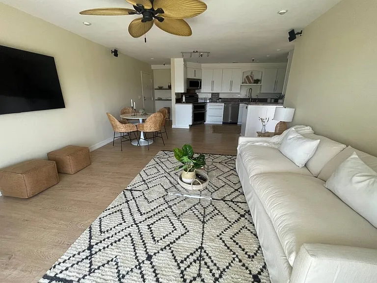 3991 Crown Point Dr #311 — Photo 8