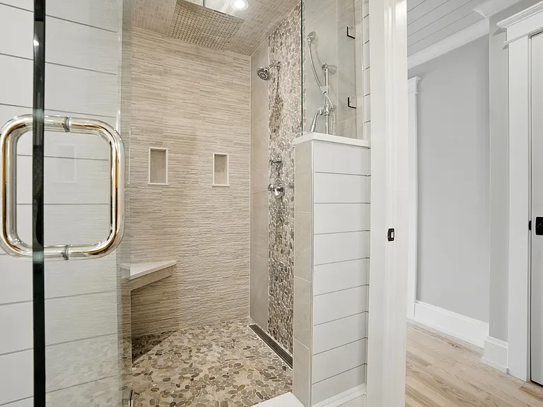 100 Pinewood Rd #128 — Photo 45