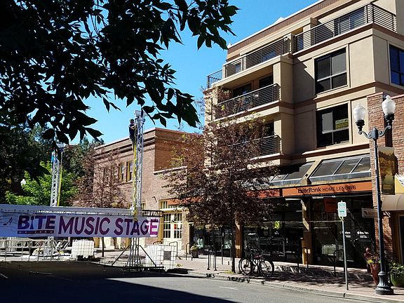 Second Floor Unit with great views of Minnesota Ave