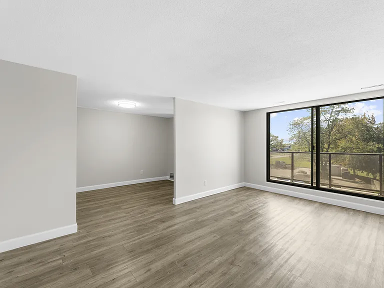 89 Riverview Dr — Photo 9