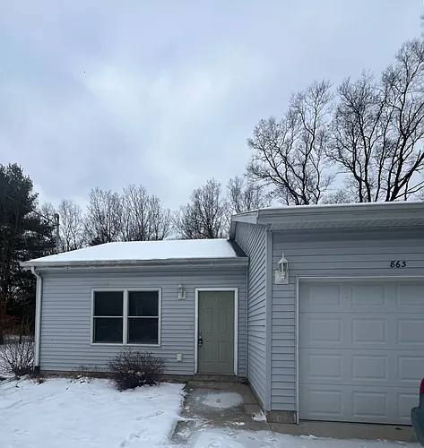 863 Sharon Rd Photo 1