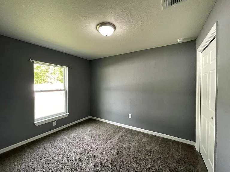 16958 SW 20th Court Rd — Photo 14